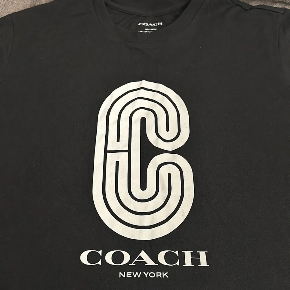 Authentic COACH - Picture 2 of 2
